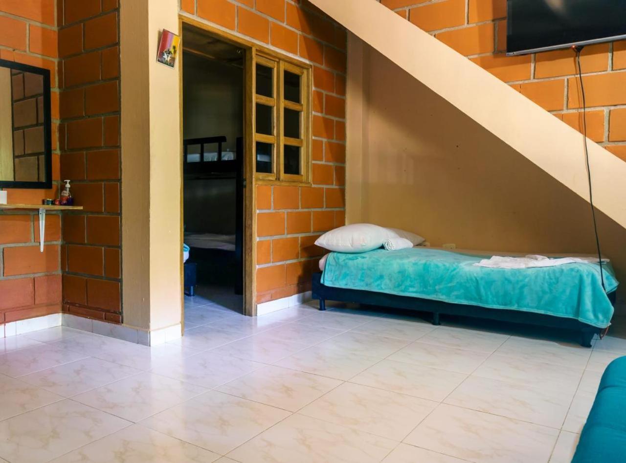 Mi Pueblo Natal Aptos Y Habitaciones Necocli Bagian luar foto