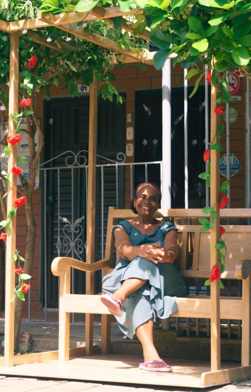 Mi Pueblo Natal Aptos Y Habitaciones Necocli Bagian luar foto