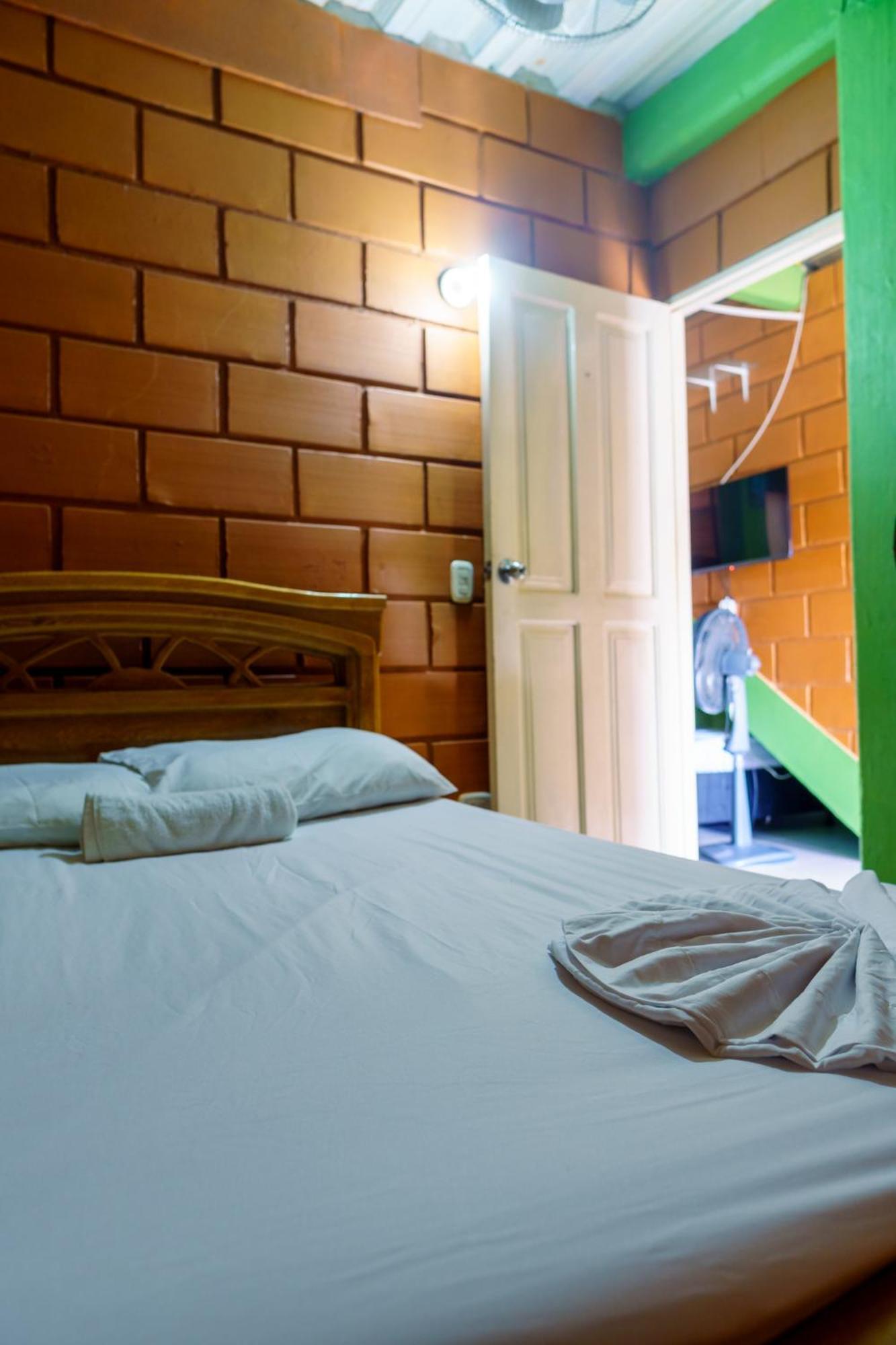 Mi Pueblo Natal Aptos Y Habitaciones Necocli Bagian luar foto